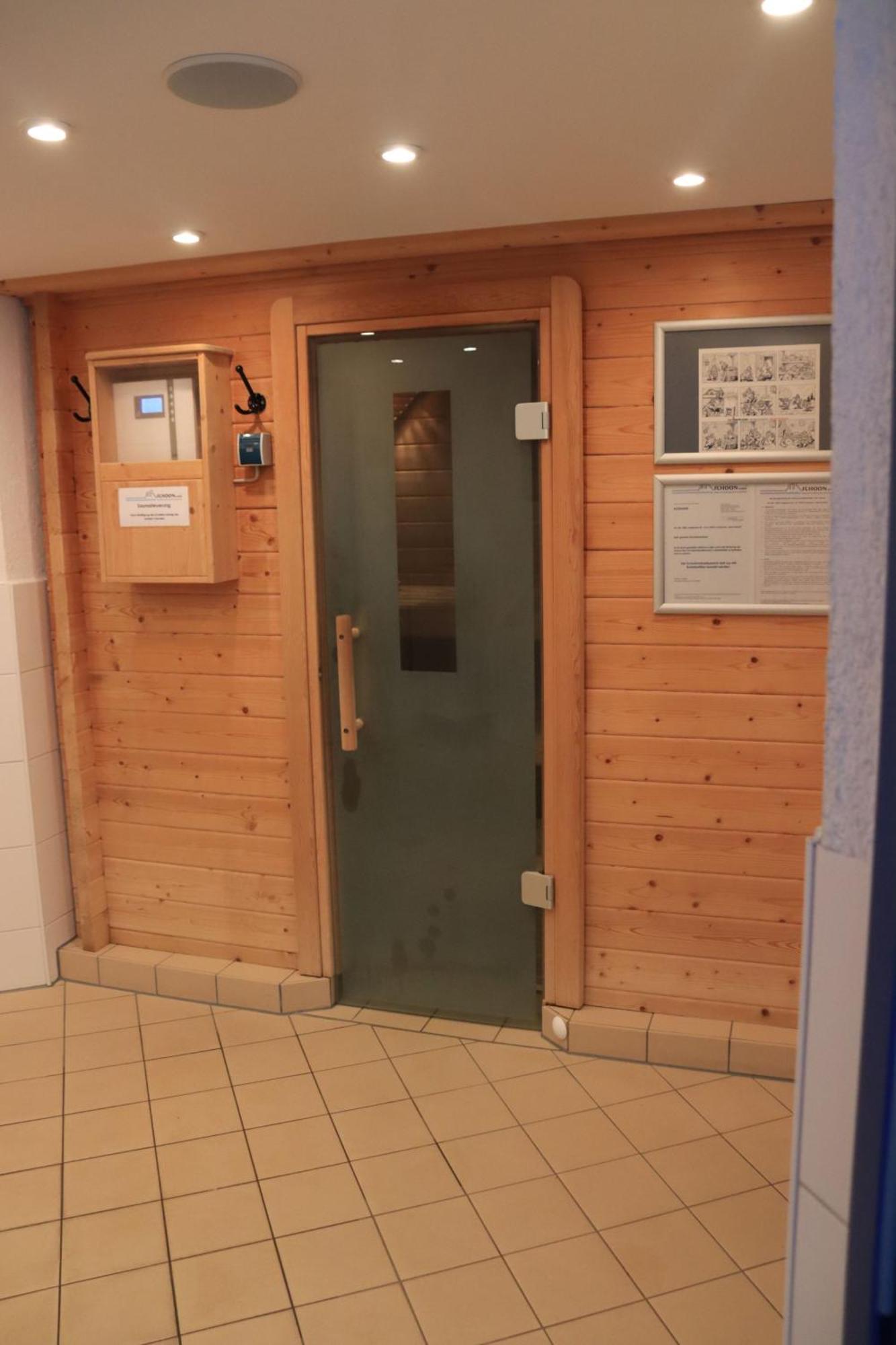 Ferienwohnung Mit Seeblick Und Schwimmbadnutzung In Cuxhaven Dış mekan fotoğraf
